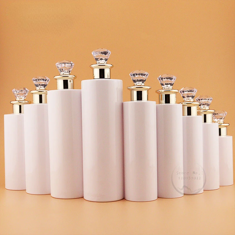 Intentional Living Shop 2 Travel Refillable Bottles Set